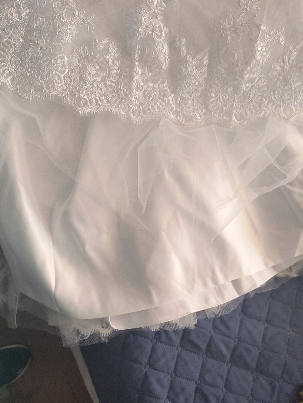 NEW White Lace Embellished Knee Length Bridal Dress - Picture 7 of 10